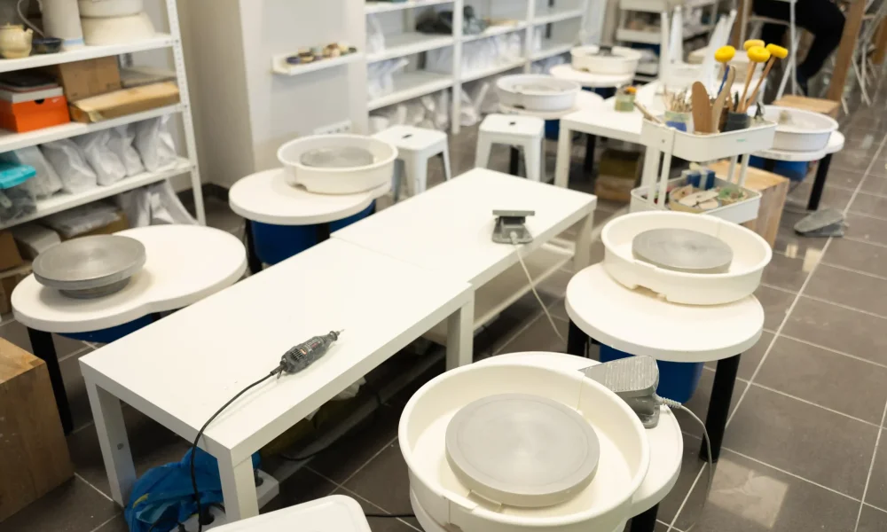 cookware sample showroom